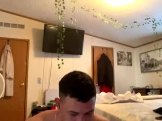 eddgarzay08 live webcam thumbnail