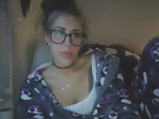 edenofvenus live webcam thumbnail