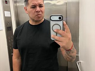 eduardba82 live webcam thumbnail