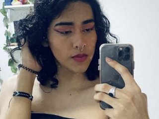 Eeros_elliss live webcam thumbnail