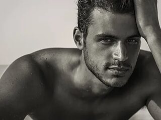 egcock live webcam thumbnail
