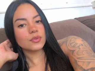 Elamesmamorena live webcam thumbnail