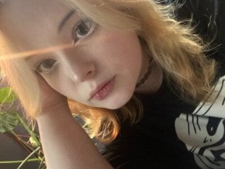 Electro_doll live webcam thumbnail