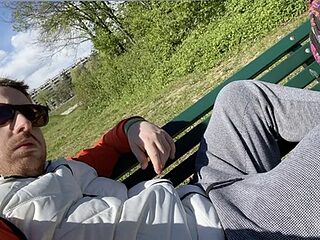 Elian-Luca live webcam thumbnail
