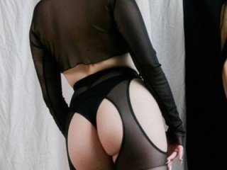 Eliiizaaa live webcam thumbnail