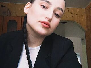 Elizabet_Colllins live webcam thumbnail