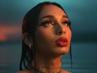 Elizabeth_vegaa live webcam thumbnail