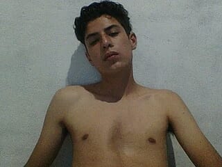 Elmo_1502 live webcam thumbnail