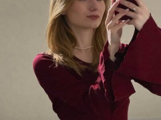 ElvinaRose live webcam thumbnail