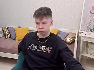 eliotmars live webcam thumbnail