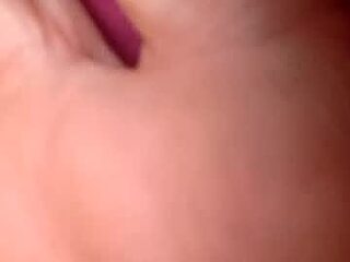 elletoimoi live webcam thumbnail