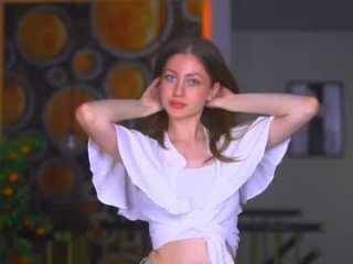 ellizavetta live webcam thumbnail
