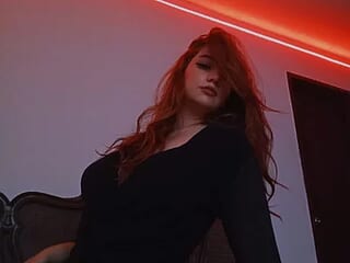 ellyhills live webcam thumbnail