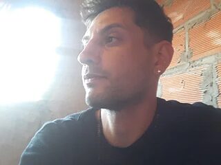 elsaiya live webcam thumbnail