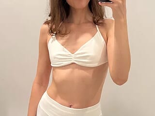 EmilyLinden live webcam thumbnail