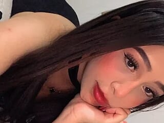Emily_Porsche live webcam thumbnail