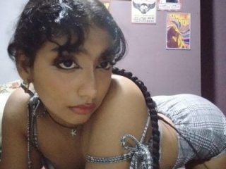 Emily_SoftSavage live webcam thumbnail