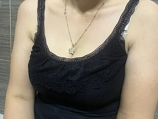 Emlyla live webcam thumbnail