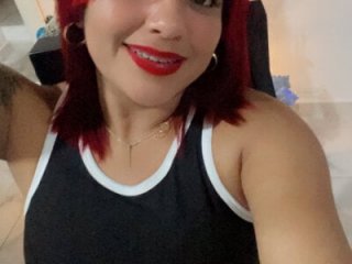 EmmaHot live webcam thumbnail