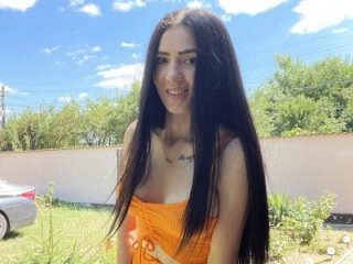 Emmapmg live webcam thumbnail