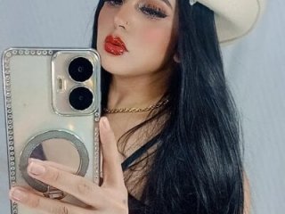 EmmilyConnor live webcam thumbnail