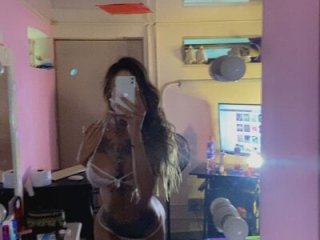 emily_hornett live webcam thumbnail