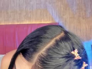 emily_klarence live webcam thumbnail