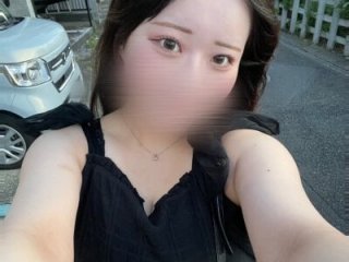 emiri_da_nyan live webcam thumbnail