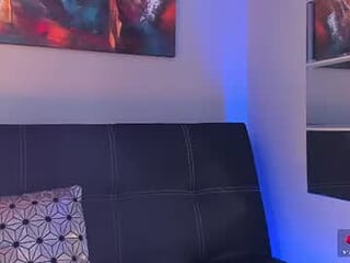 emma__clark__ live webcam thumbnail