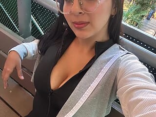 emmi_miller live webcam thumbnail