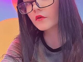 emmysmall live webcam thumbnail