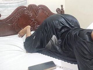 emmytease live webcam thumbnail