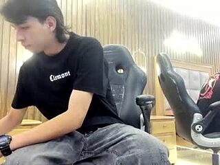 ennio_leone live webcam thumbnail