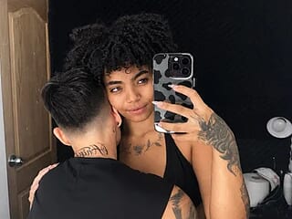 ErickAndSasha live webcam thumbnail