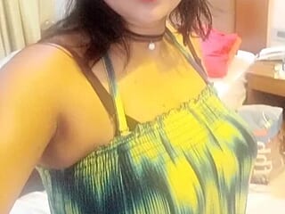 Eroticc_Desiree- live webcam thumbnail