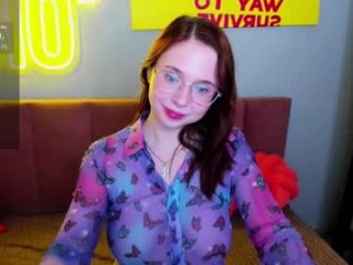 erica_nelson live webcam thumbnail