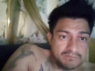 ernestomaravilla141 live webcam thumbnail