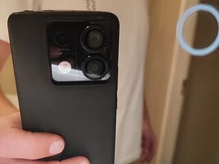 Essie_deLona live webcam thumbnail