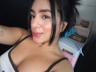 Estefy_gomez09 live webcam thumbnail