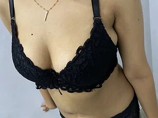 escape_with_me live webcam thumbnail