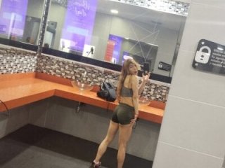 estrella_tasty live webcam thumbnail