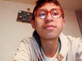 Ethancito202 live webcam thumbnail