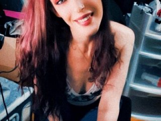 Etherealgoddess222 live webcam thumbnail