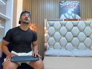 ethan_steed live webcam thumbnail