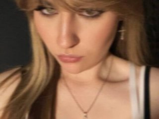 EuniceRaymundo live webcam thumbnail