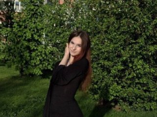 Eva_Hollowey live webcam thumbnail