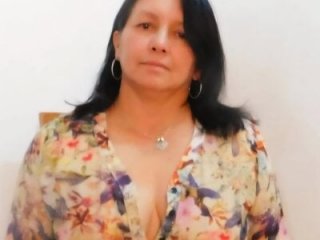 Evaaross_2345 live webcam thumbnail