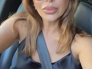Evelyn_Anya live webcam thumbnail