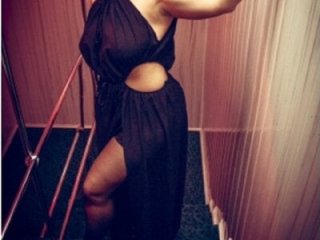 Evelyn_Shy live webcam thumbnail
