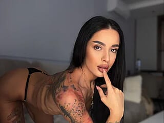 EvieRos live webcam thumbnail